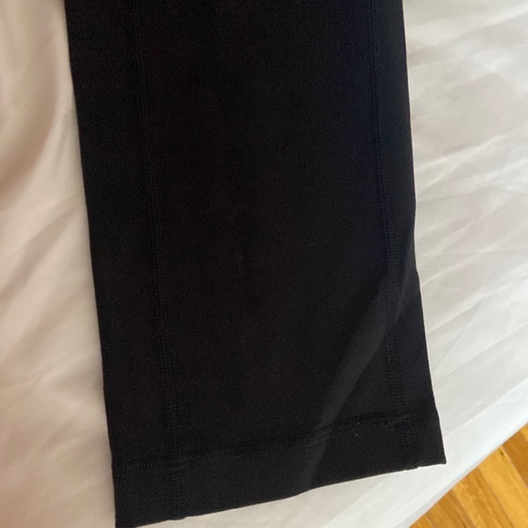 Lululemon Skinny Groove Pant II 33" Black Size 6 Full On Luon Discontinued - Picture 6 of 6